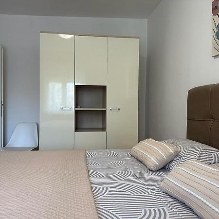 Luxury Apartment Petra With Private Pool Zadar Buitenkant foto