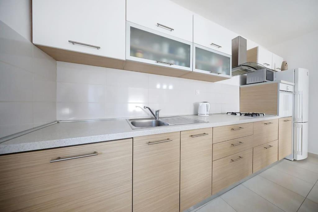 Luxury Apartment Petra With Private Pool Zadar Buitenkant foto