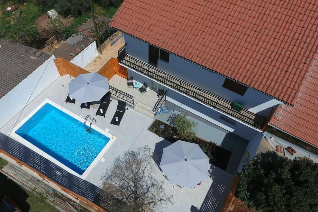 Luxury Apartment Petra With Private Pool Zadar Buitenkant foto
