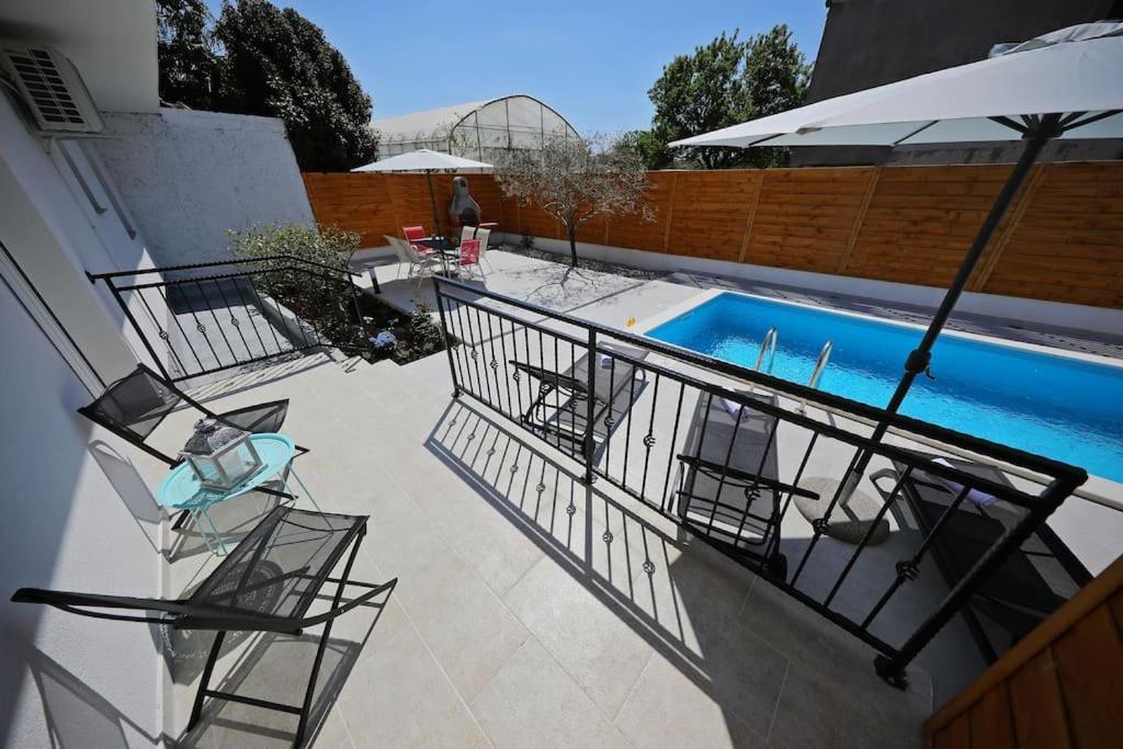 Luxury Apartment Petra With Private Pool Zadar Buitenkant foto