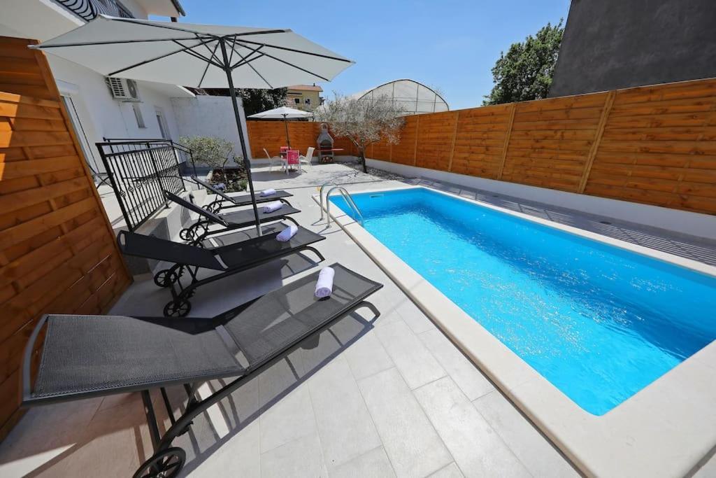 Luxury Apartment Petra With Private Pool Zadar Buitenkant foto